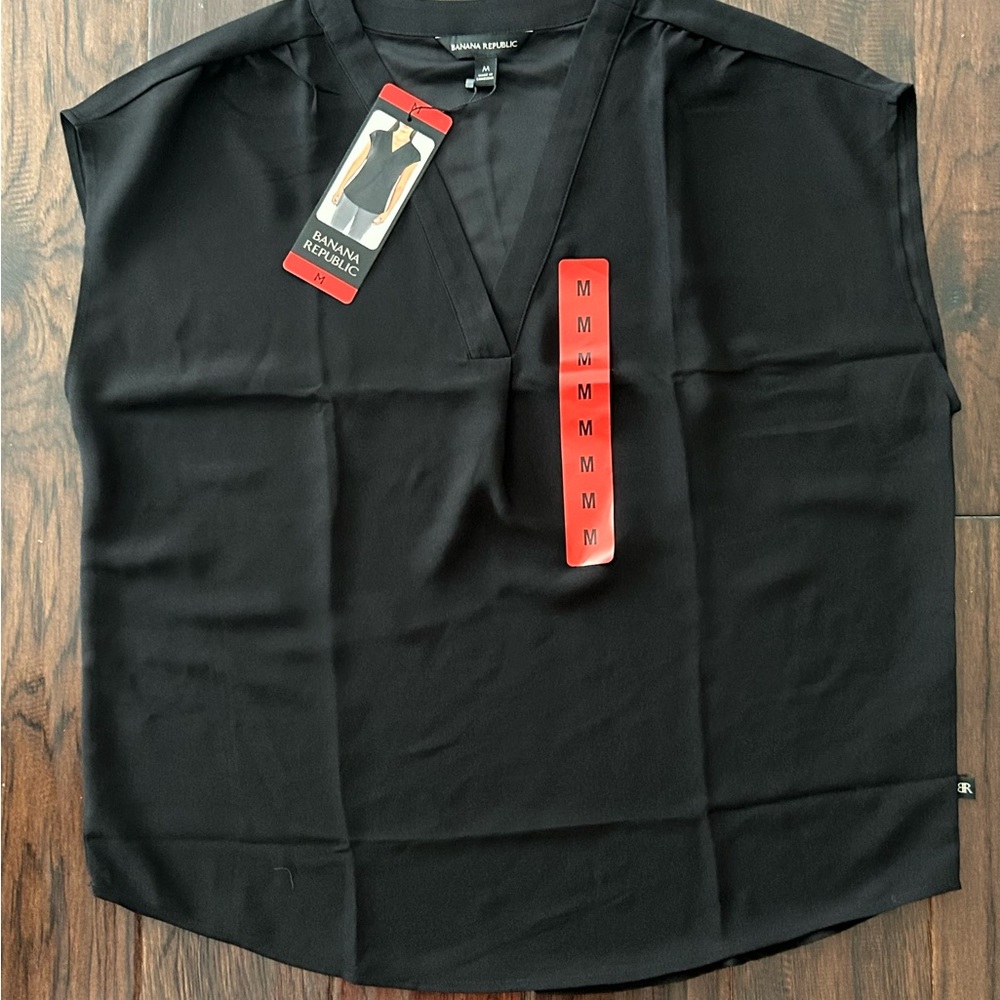 NWT Women’s Medium Banana Republic